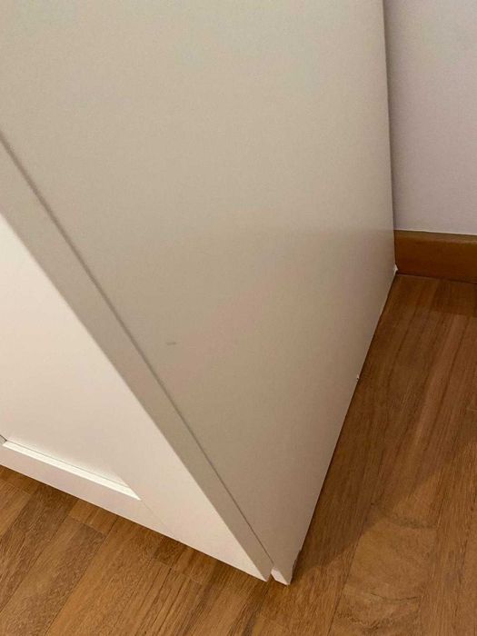 Roupeiro Ikea / BRIMNES