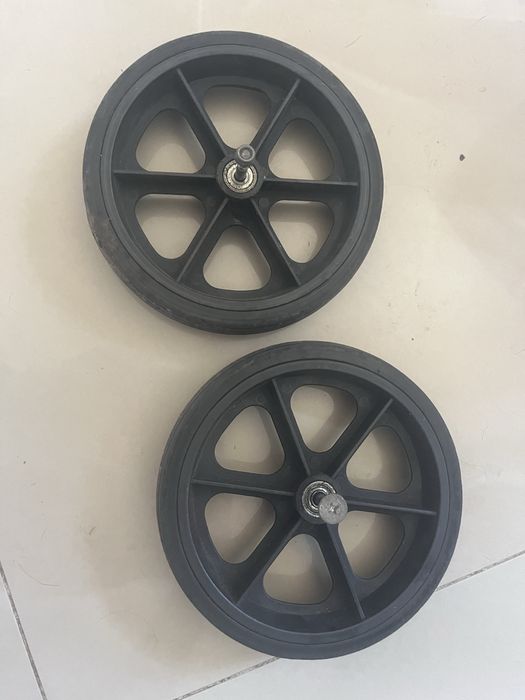 Колеса для візка