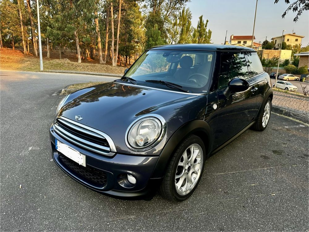 Mini one cooper  1.6L motor bmw 110 cv ano 2012 .
