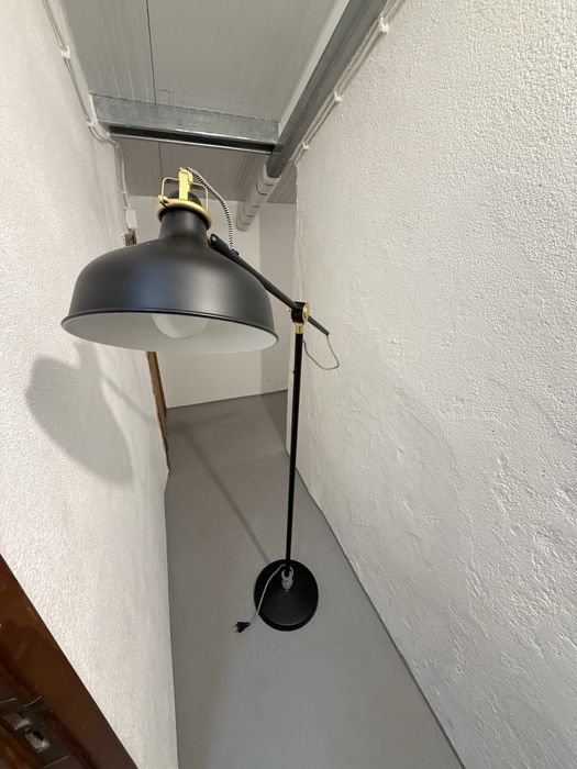 Candeeiro de canto IKEA