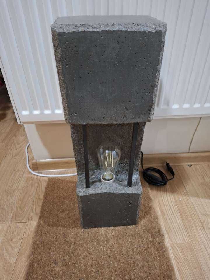 Industrialna Lampa Betonowa