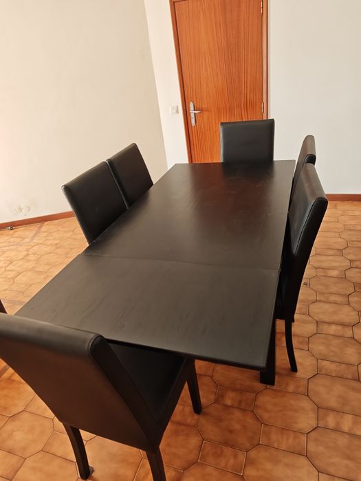 Mesa sala jantar e cadeiras