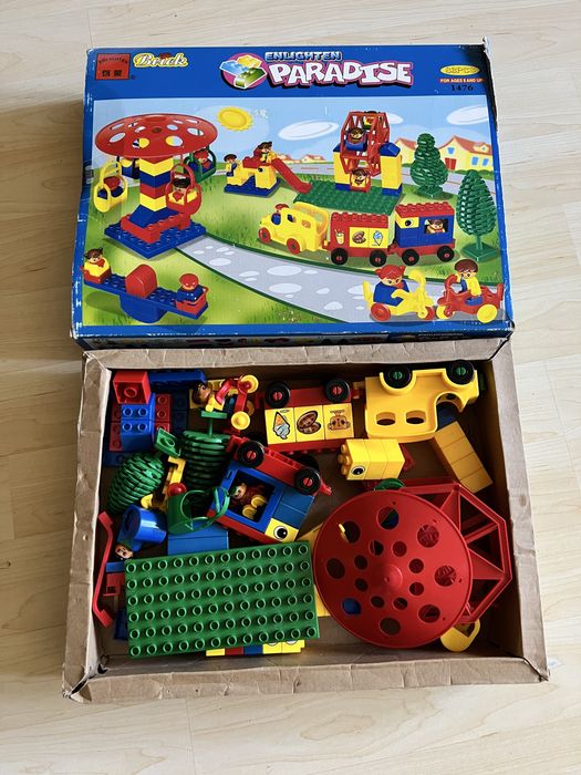Дитячий  конструктор Paradise Enlighten Brick