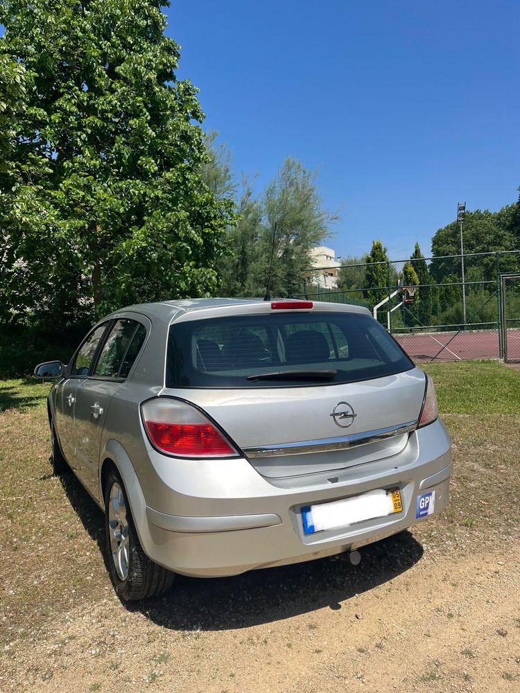 Opel Astra H 1.6