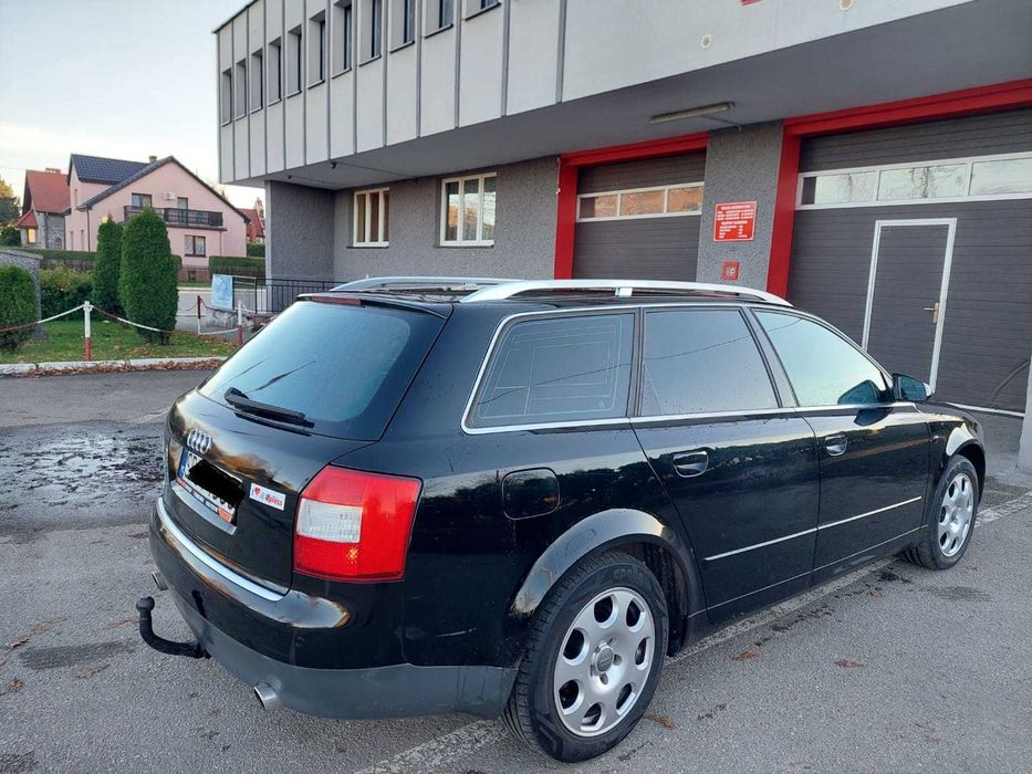 Audi A4  1,8  163 kM
