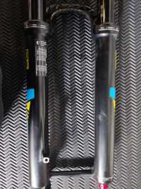 Rock shox Pike 27.5 160mm charger