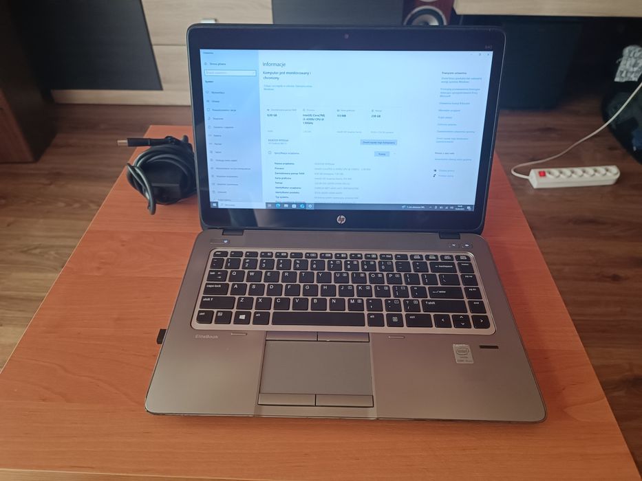 Laptop HP 840 SSD i5