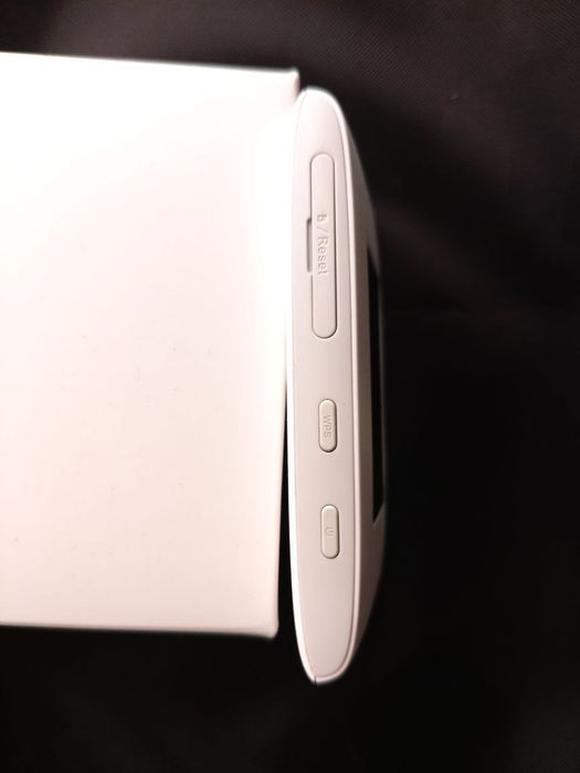 Портативний 4G модем ZTE MF920U
