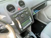 Radio Kenwood / Pioneer z Android Auto Carplay dla Golf Caddy montaż ?