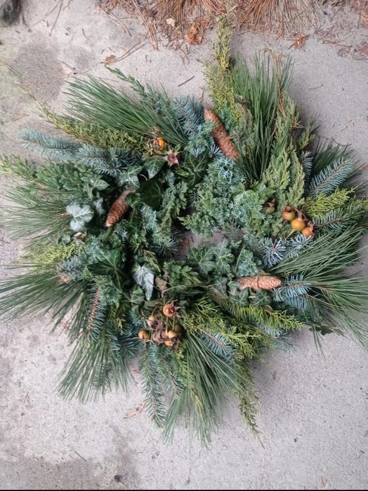 Wianek naturalny swiateczny zimowy bożonarodzeniowy średnica 50 y