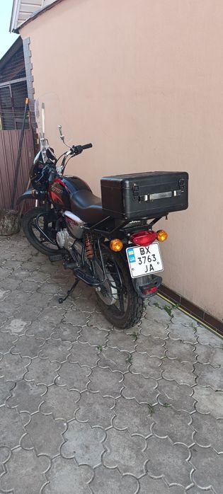 Мотоцикл Bajaj baxer 150