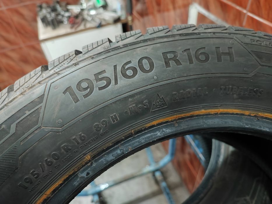 2x 195/60R16 Opony zimowe BARUM 8.3mm 2023 r Jak Nowe 400zł/2sztuki