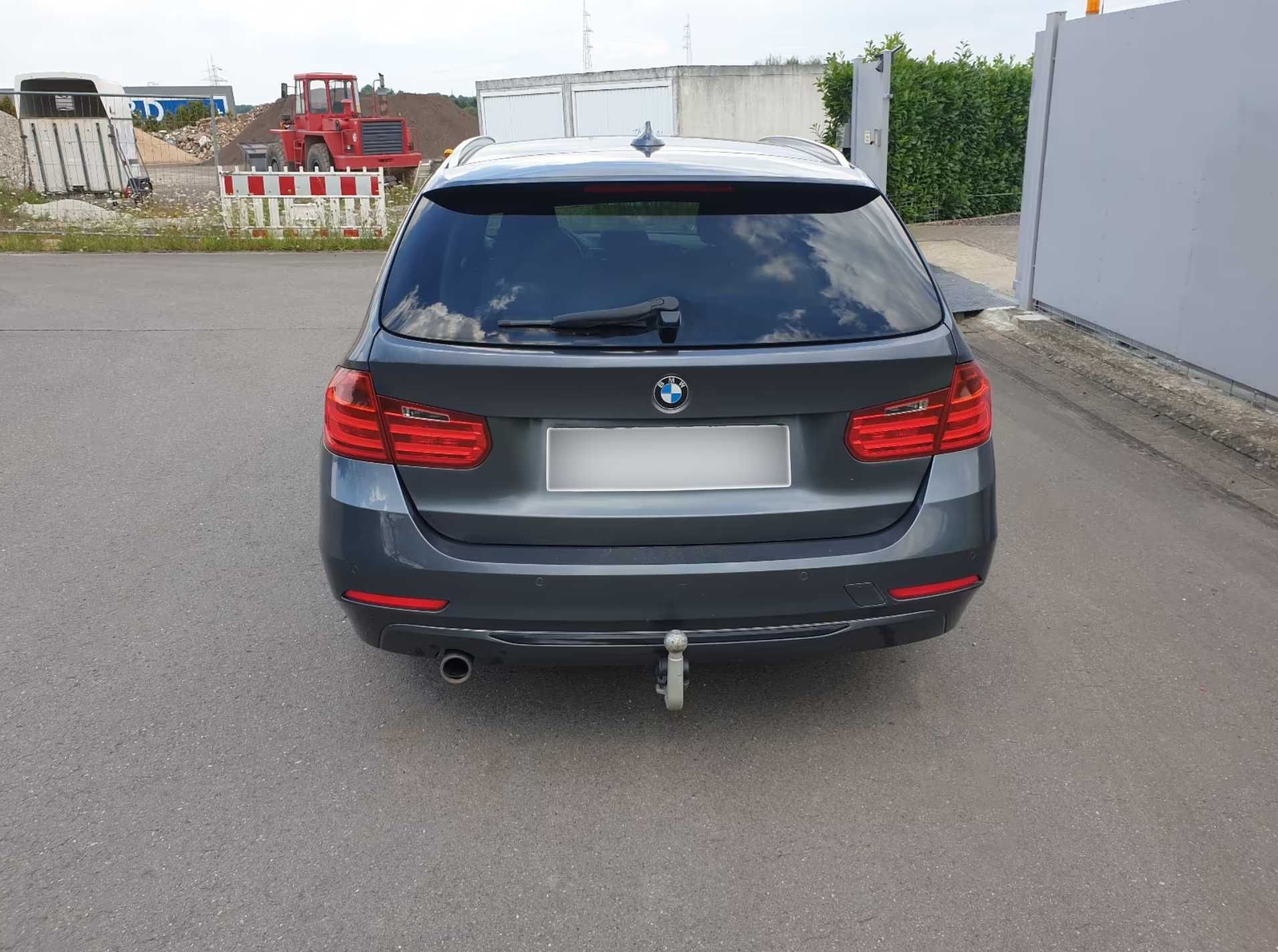 BMW 318d Touring