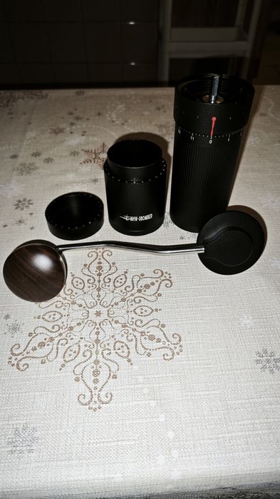 MHW-3BOMBER Ręczny młynek do kawy