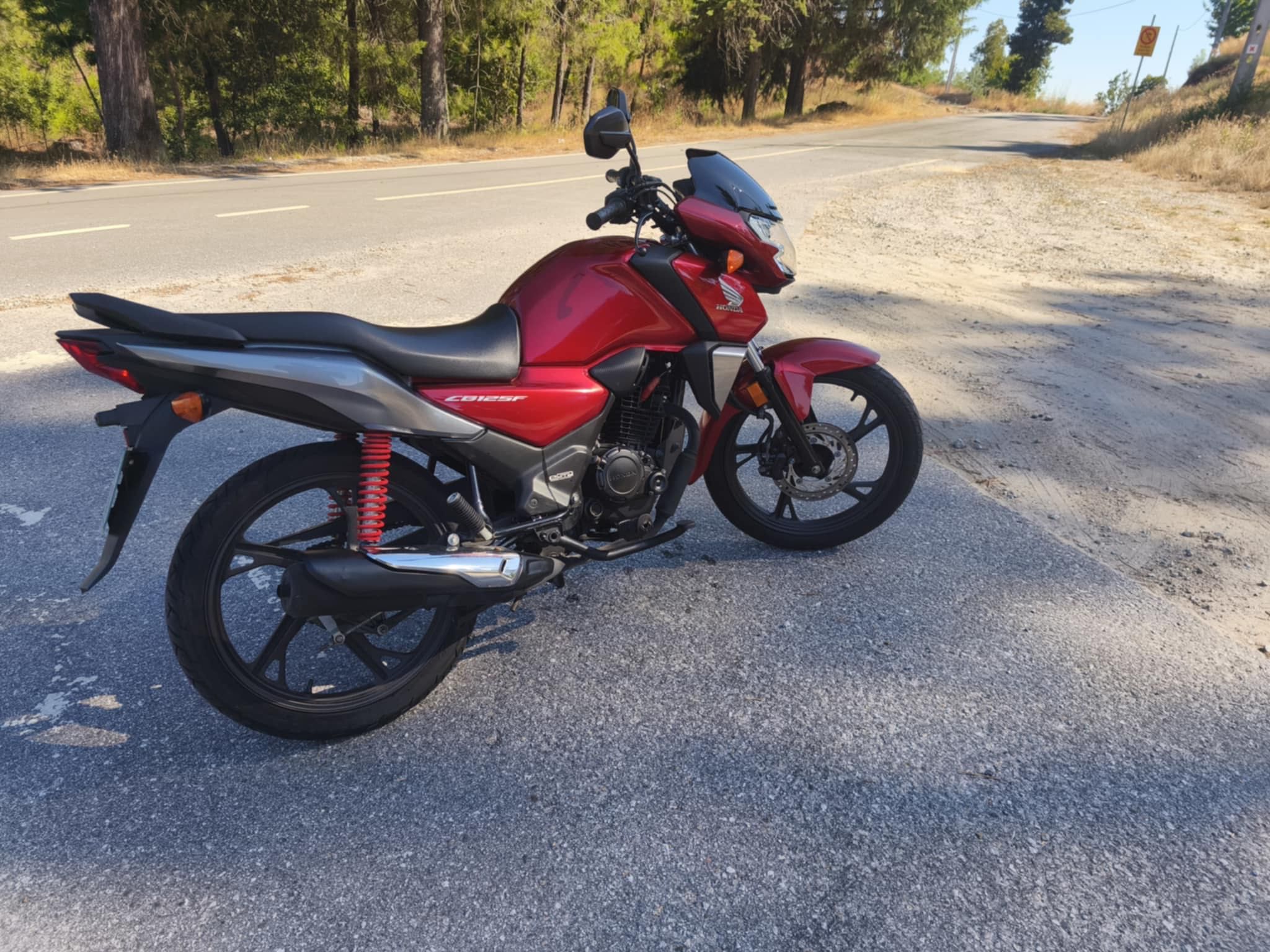 Honda CB 125 F 2021