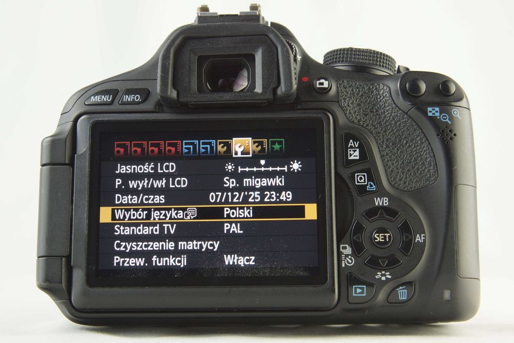 Aparat CANON EOS 600D 18Mpx + 18-55mm IS II 12.474 zdjęć Gwarancja FV