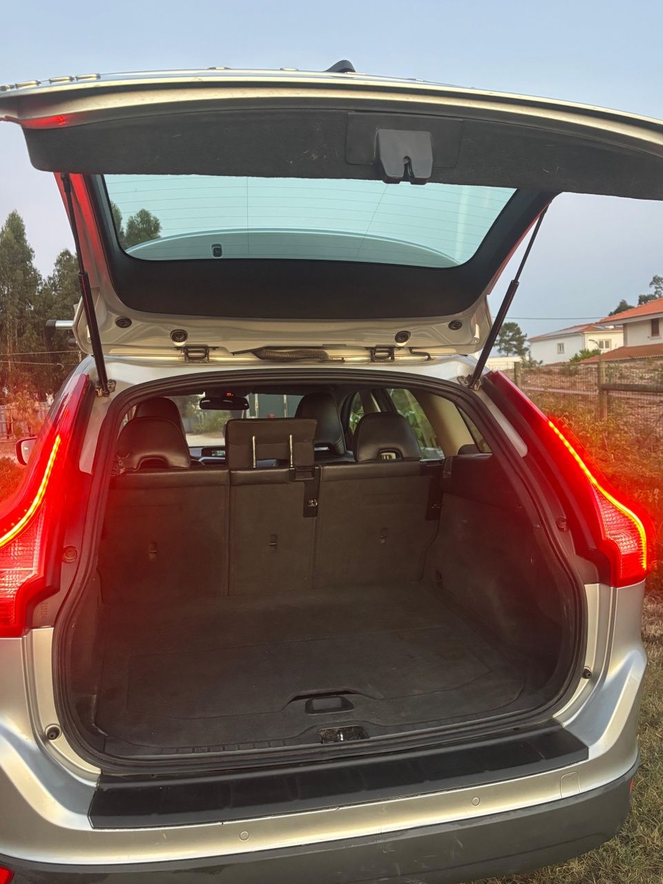 Volvo xc60 d5 awd 2010