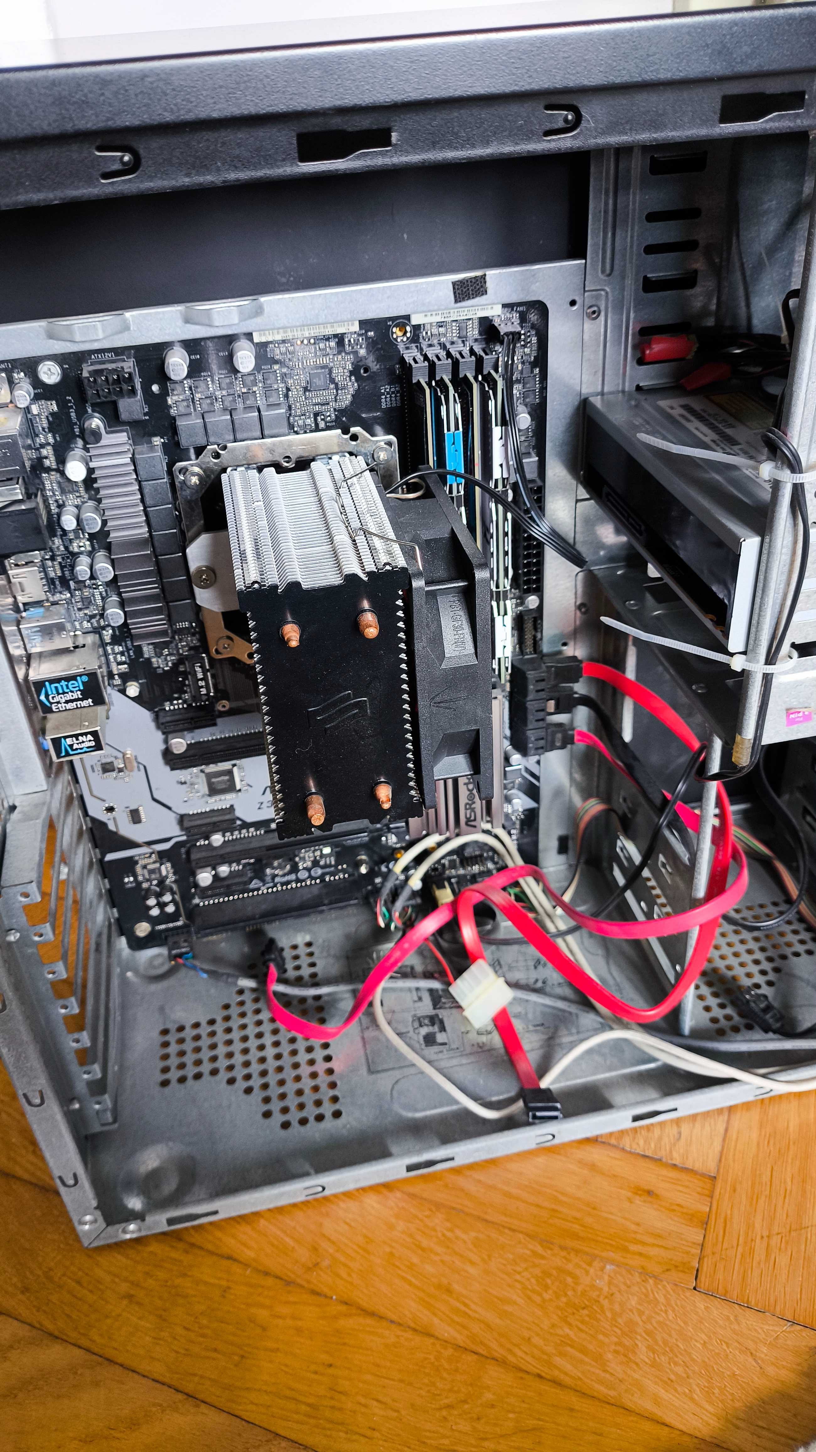 Komputer PC Używany Intel Core i3-8100, ASRock Z370 PRO4, 32GB RAM