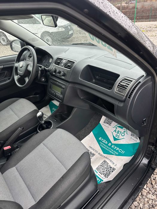 Продам Skoda Fabia  2009 рік можлива розстрочка,кредит,обмін!