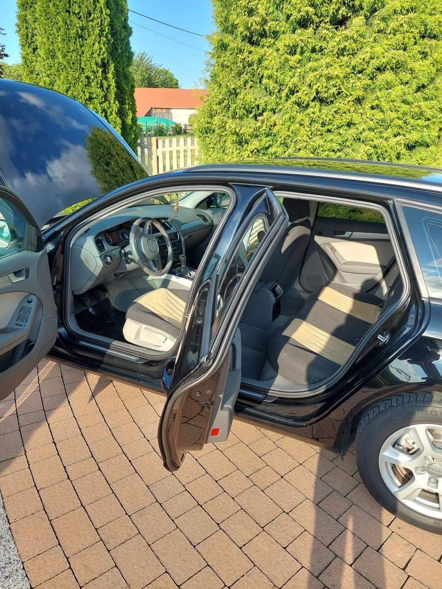 Audi A4 B8 Czarny