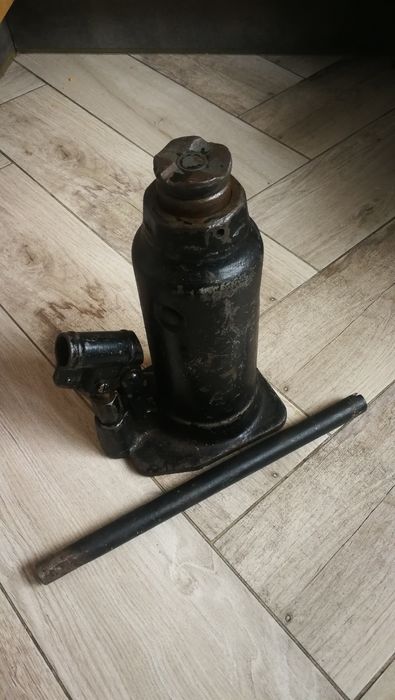 Lewar hydrauliczny 10 ton