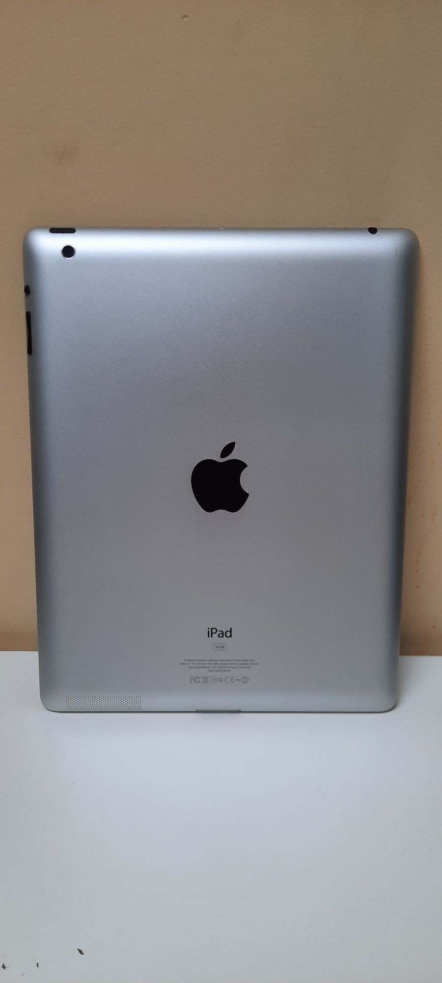 Apple iPad 3rd Gen A1416 9.7" 16GB (partes/peças)