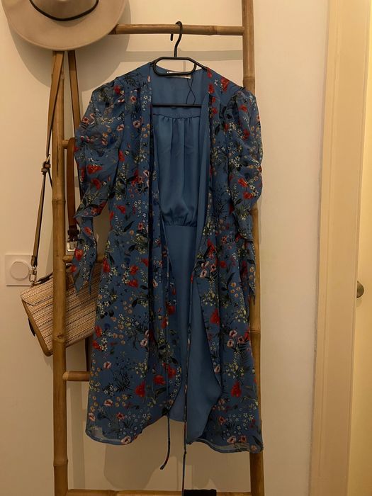 Vestido Mango Suit azul com padrão floral — tamanho S