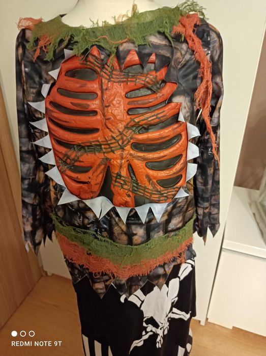 Strój karnawałowy PIRAT PIRATA przebranie halloween 122/128 (26)