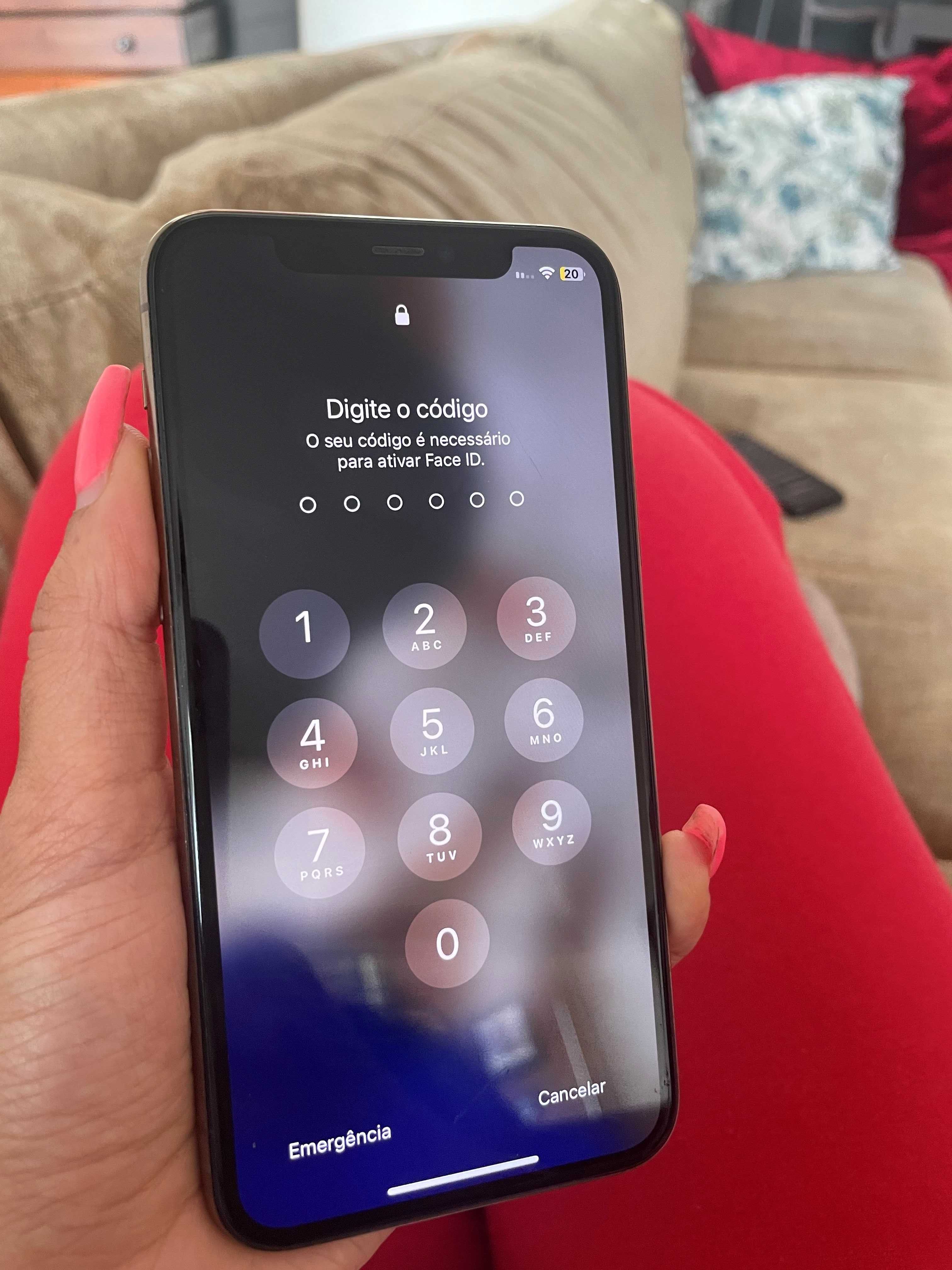 Iphone 11 PRO 256GB dourado (400€)