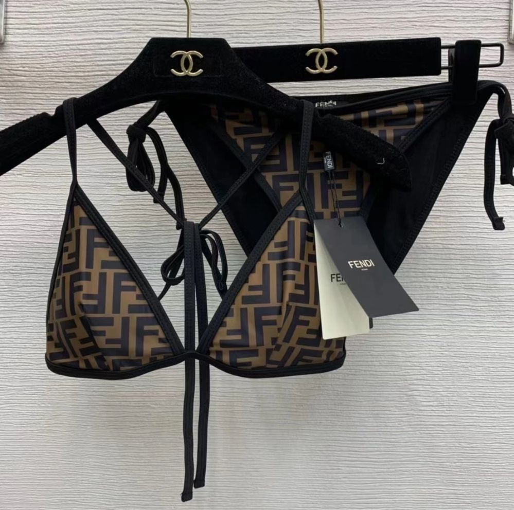 Купальник раздельный Burberry, Christian Dior, Fenti