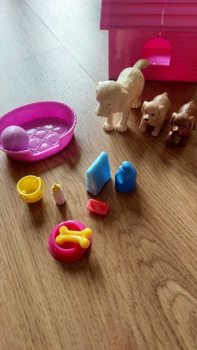 Simba Zestaw lalka barbie z pieskami + akcesoria