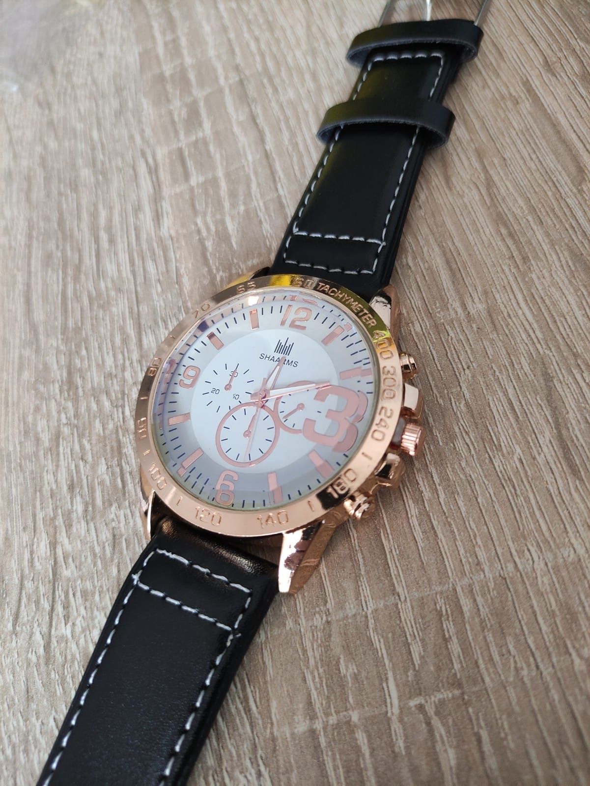 Elegancki modny zegarek męski złoty czarny pasek
