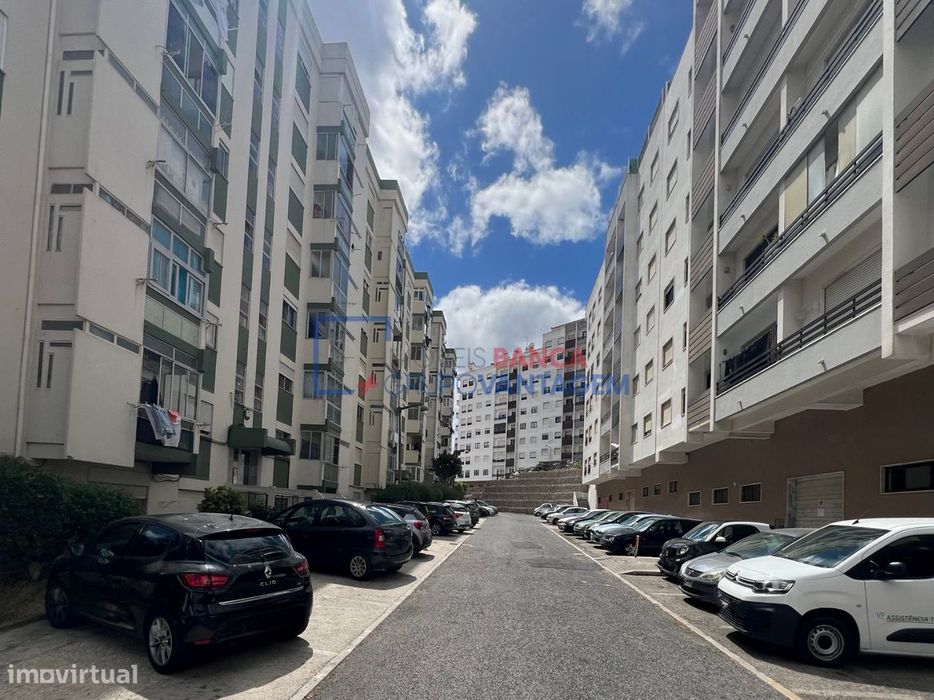 Apartamento T1 em Monte Abraão - Sintra