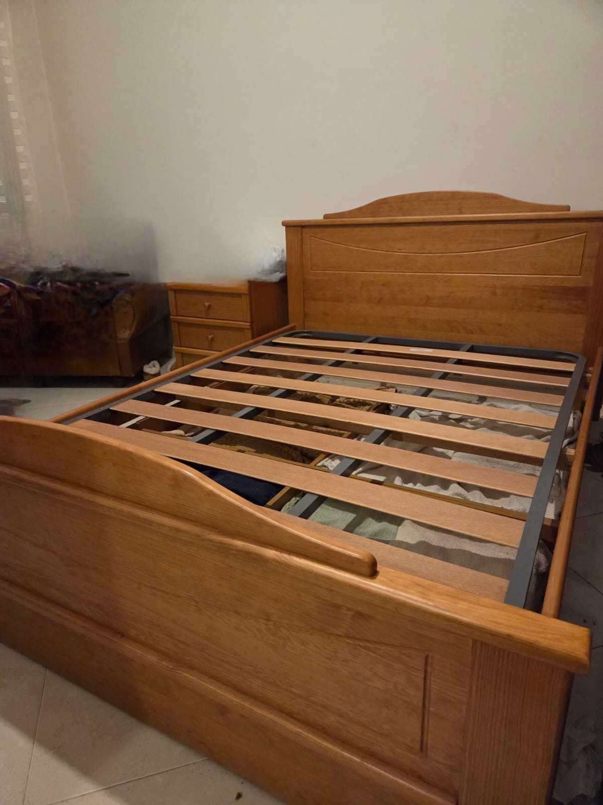VENDA: cama de casal