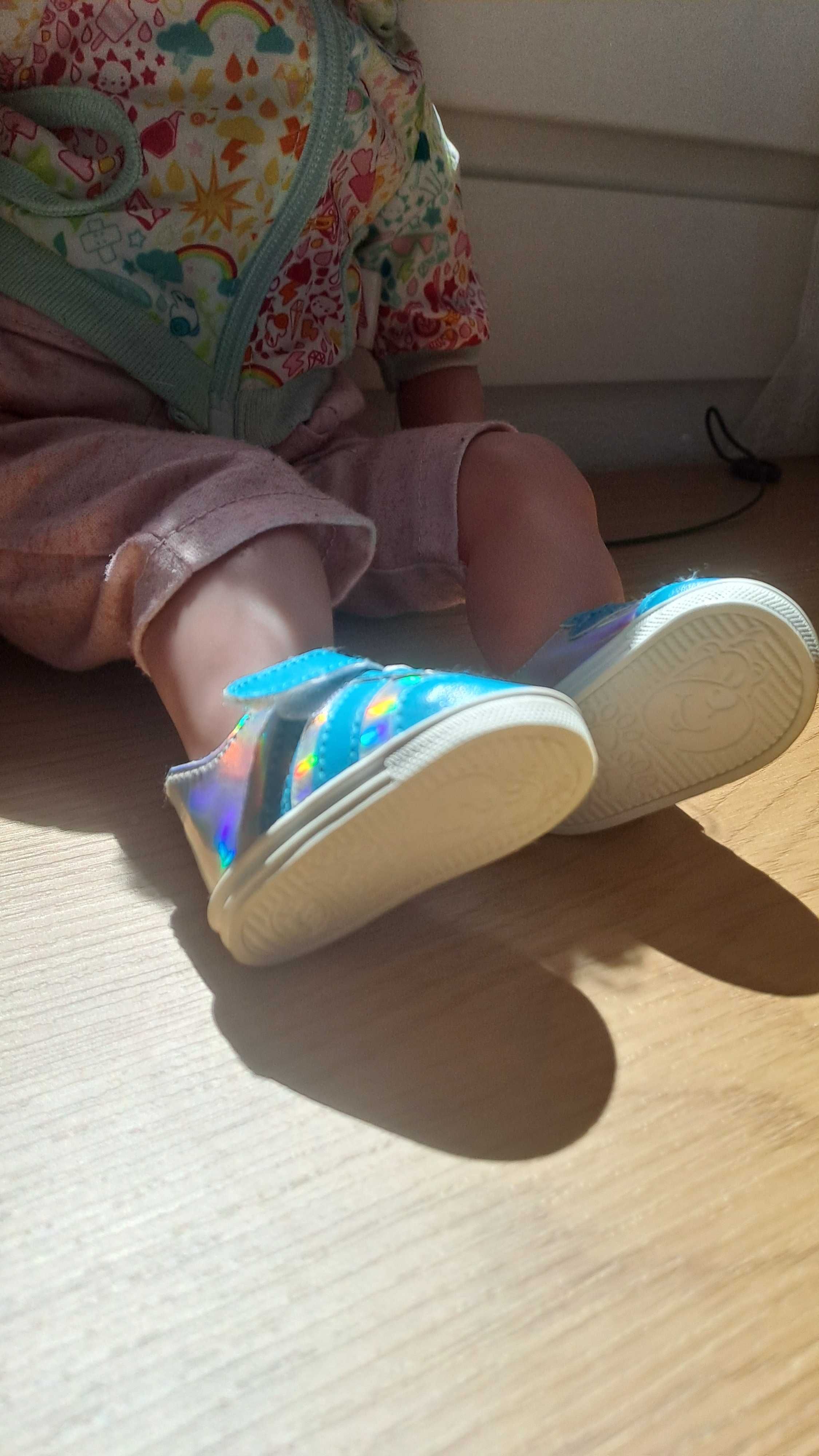 Trampki baby born