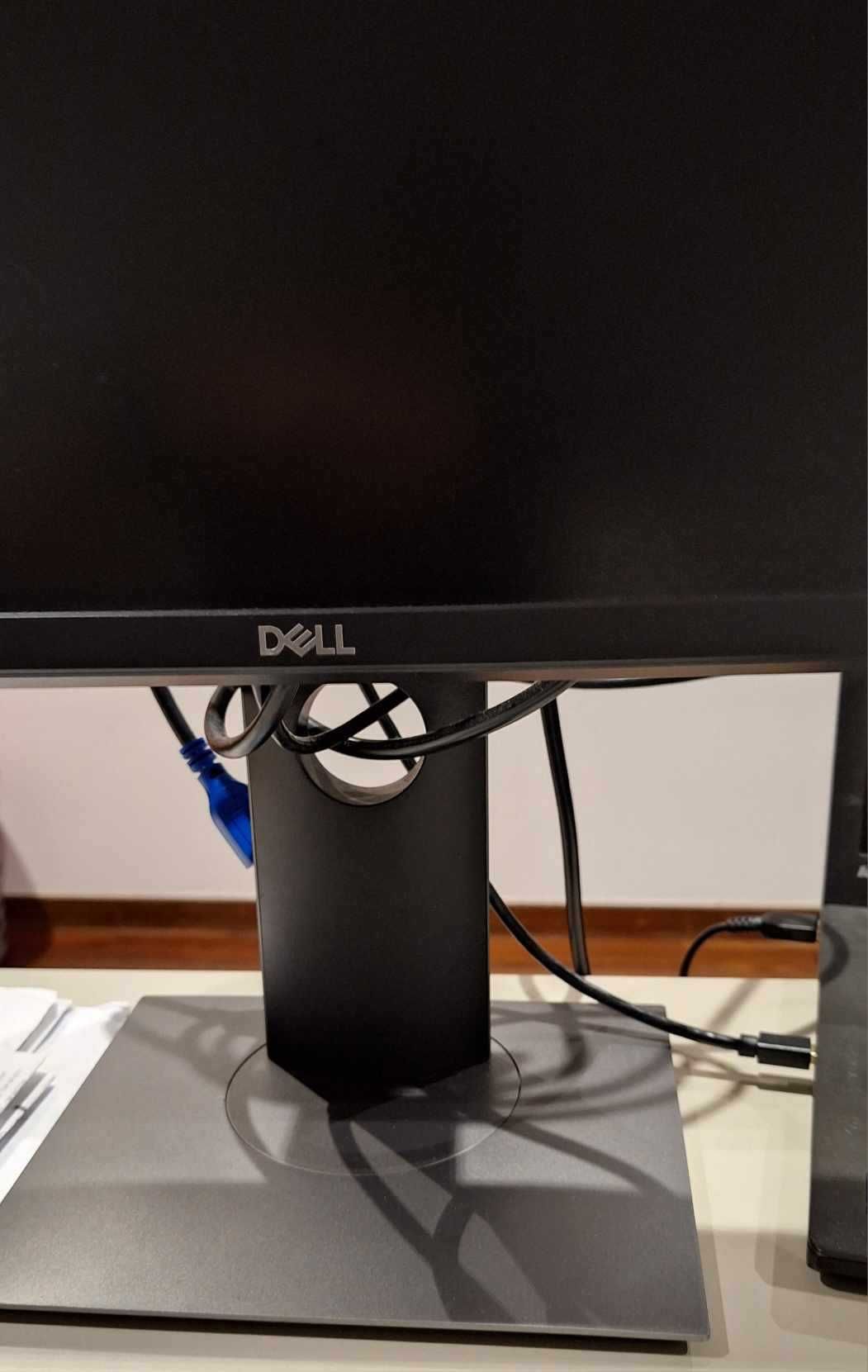 Monitor Dell p2419hc com USB-C charging, HDMI e DisplayPort