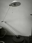 Lampa biurkowa biała
