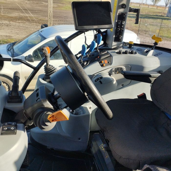 Трактор NEW HOLLAND Т5.110 S