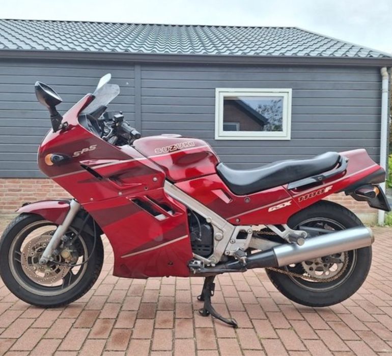 Suzuki GSX 1100 F 1993 elektryczna szyba! 136hp transport