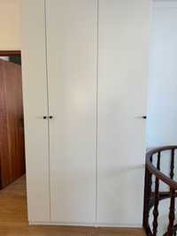 Roupeiro IKEA 3 portas