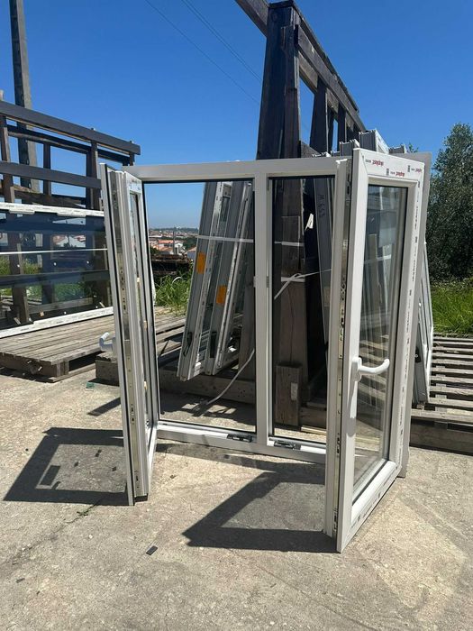 Janela PVC Oscilo-Batente Aluplast