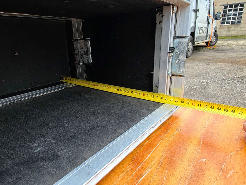 RACK 4U 1x szyna (34cm do klapy) double door case FAKTURA