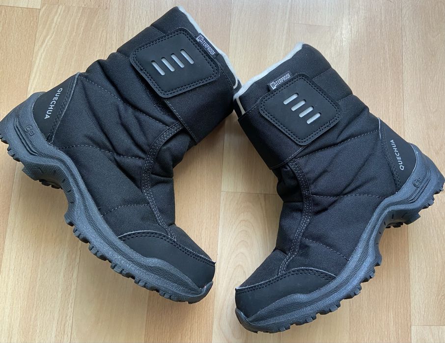 Czarne wodoodporne śniegowce Quechua rozm. 33