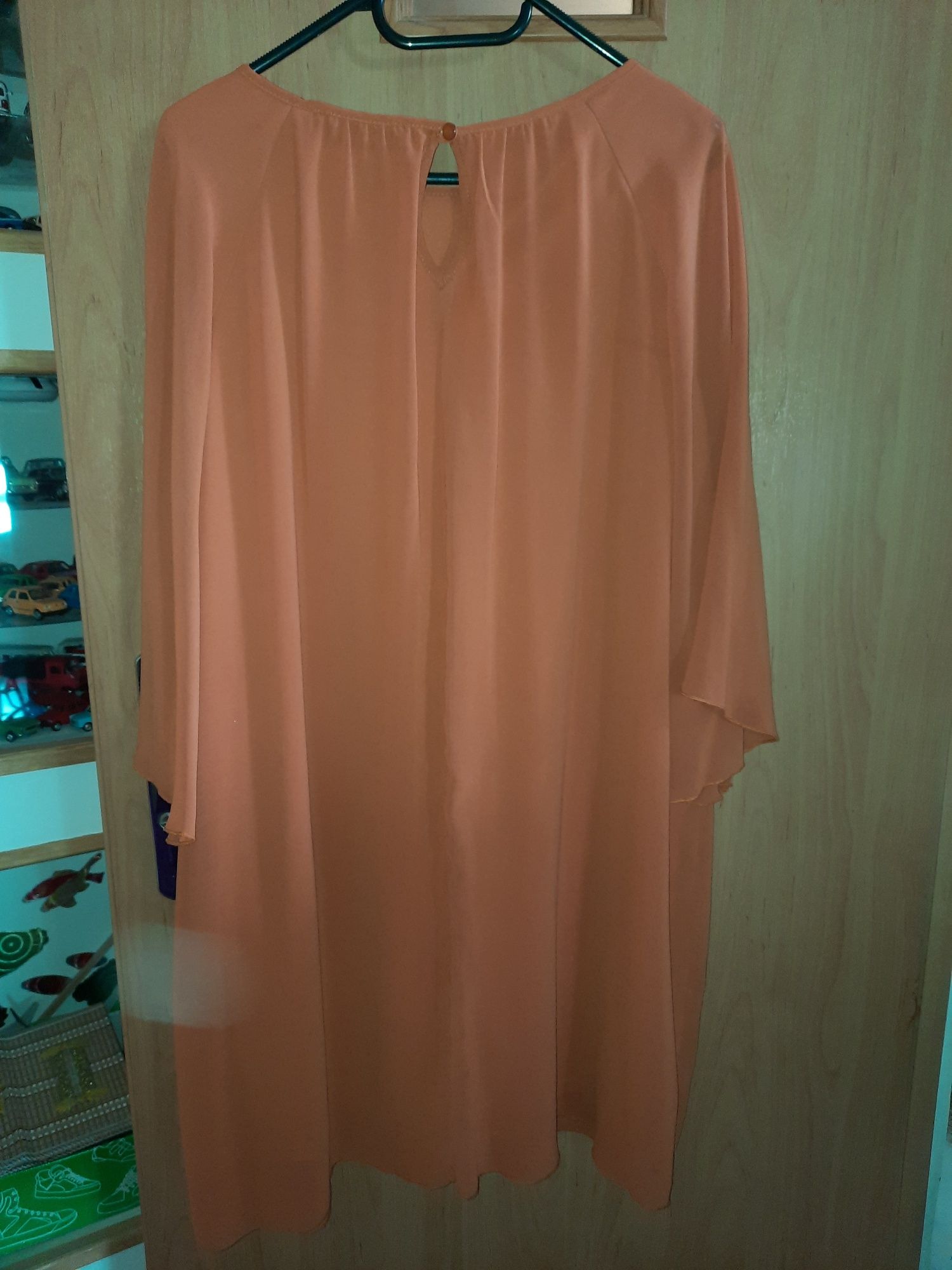 Sukienka pomarańczowa (kolor wiewiórk)