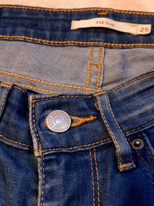 Spodnie Levi Strauss & CO Levis niebieskie spodnie dżinsy jeansy