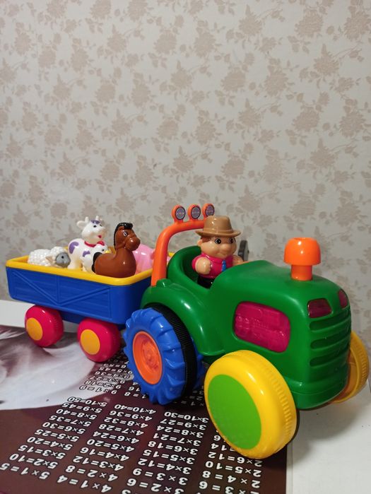 Ігровий набір Kiddi Smart – Трактор з трейлером