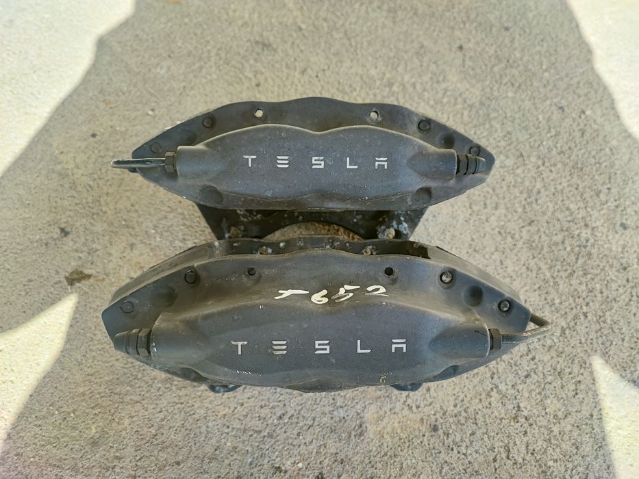 Pinças Brembo Tesla