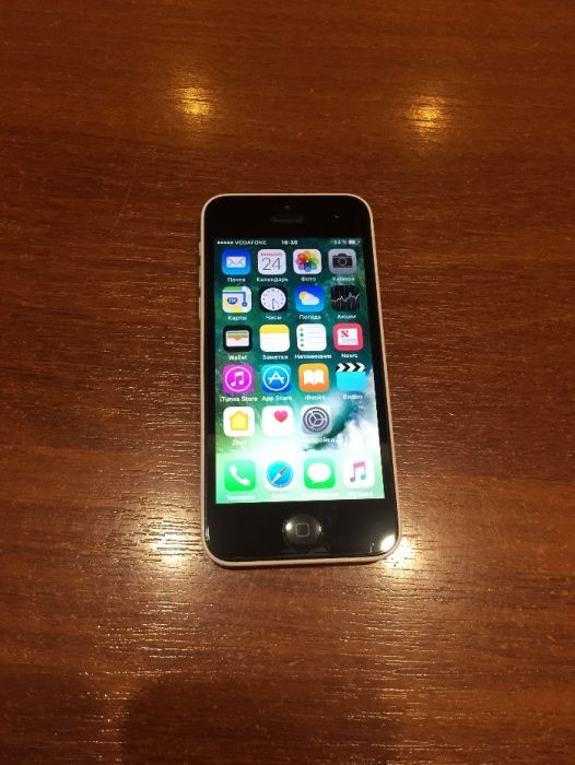 ПРОДАМ Apple iPhone 5С 16Gb