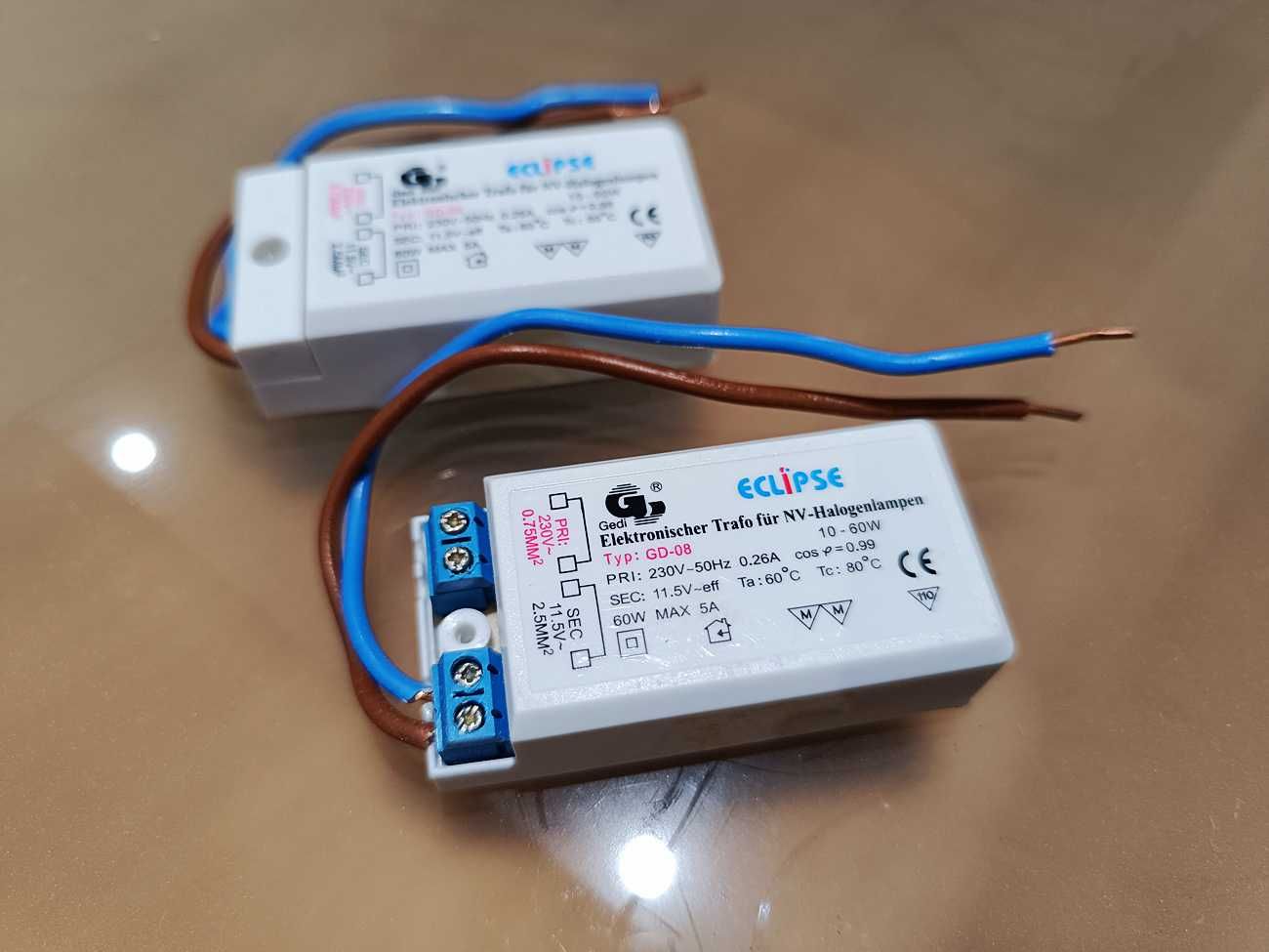 2 Transformadores Electrónicos 220V 12V 10-60W