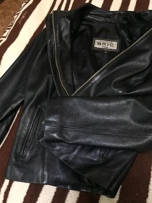 Продам новую кожаную куртку